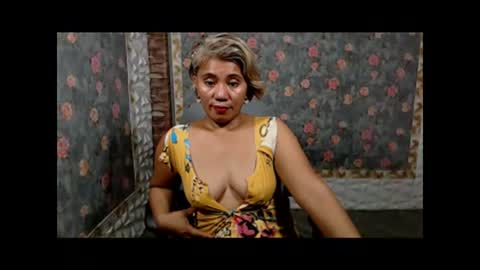 Snapshot of jemm36 chatting on December 2, 10:07 am Jem online show from December 2, 10:07 am