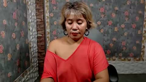 Snapshot of jemm36 chatting on December 21, 11:34 pm Jem online show from December 21, 11:34 pm