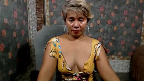 Snapshot of jemm36 chatting on January 7, 4:08 am Jem online show from January 7, 4:08 am