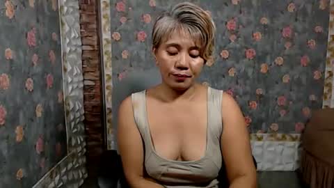 Snapshot of jemm36 chatting on January 16, 6:03 am Jem online show from January 16, 6:03 am