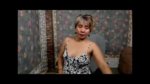 Snapshot of jemm36 chatting on January 18, 9:45 am Jem online show from January 18, 9:45 am