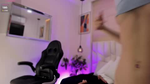 JEENA  online show from February 26, 11:52 am