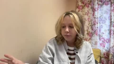 Jessica online show from April 2, 8:56 am