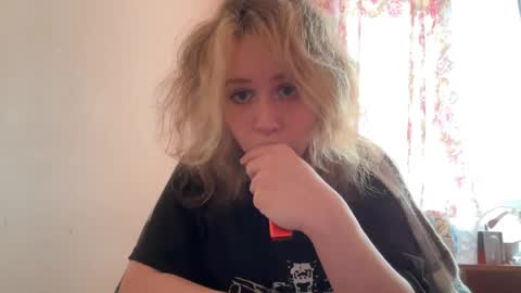 Jessica online show from April 3, 8:34 am