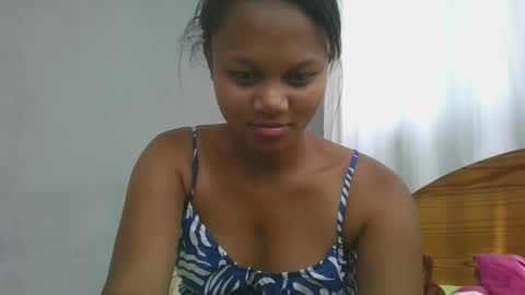 jenaleex online show from January 18, 1:15 pm