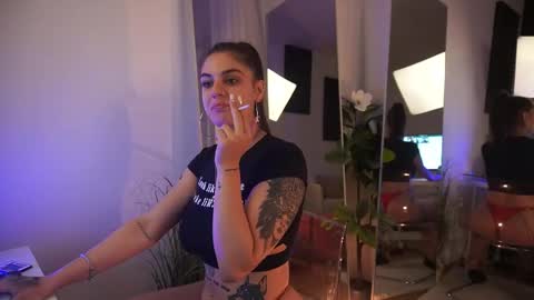 Snapshot of jeniffer_foxx chatting on October 5, 4:00 am jeniffer_foxx online show from October 5, 4:00 am