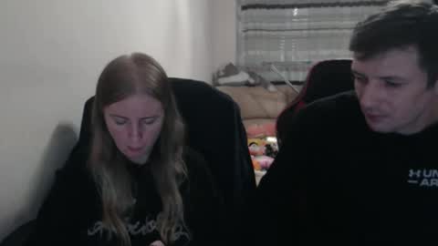 JenisAndPeter online show from October 8, 7:00 pm