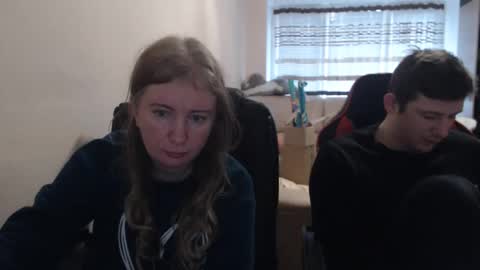 JenisAndPeter online show from December 2, 7:03 am