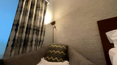 jenkini online show from October 14, 12:00 am