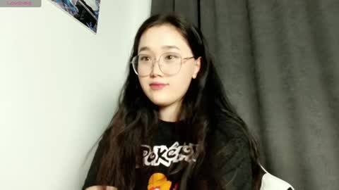Snapshot of jennatyan chatting on February 21, 2:27 pm JENNA online show from February 21, 2:27 pm