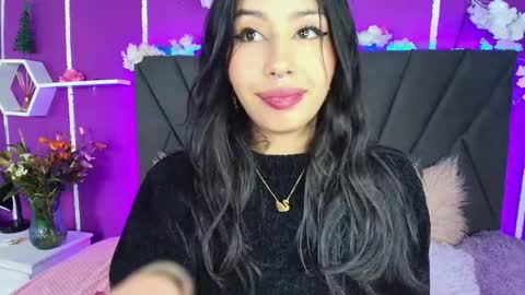 Jenner online show from December 17, 6:24 am