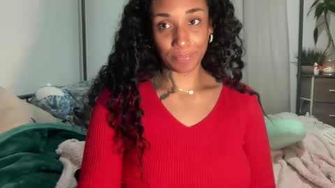 Snapshot of jenni_cash chatting on December 24, 7:49 am Mistress Jenni online show from December 24, 7:49 am
