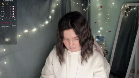 Jennie online show from February 8, 6:12 am