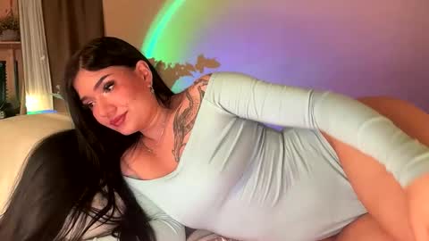 Snapshot of jennies_body chatting on September 24, 10:57 pm jennies_body online show from September 24, 10:57 pm