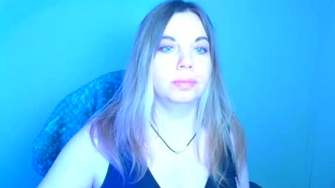 Jennifer online show from February 12, 7:25 am