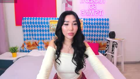 Snapshot of jennifer_munoz chatting on September 30, 7:46 am Jennifer online show from September 30, 7:46 am