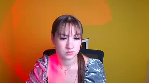 Jennifer online show from December 13, 11:28 pm