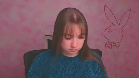 Jennifer online show from December 23, 6:33 am