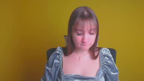 Jennifer online show from February 3, 6:34 am