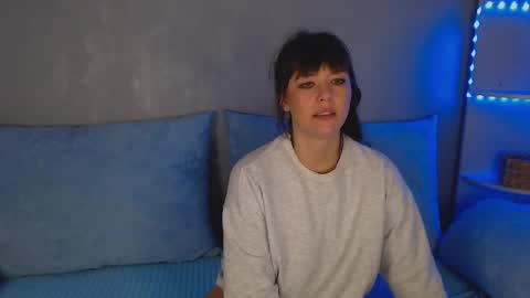 Snapshot of jenniferjay801880956088 chatting on December 11, 5:48 pm jenniferjay801880956088 online show from December 11, 5:48 pm