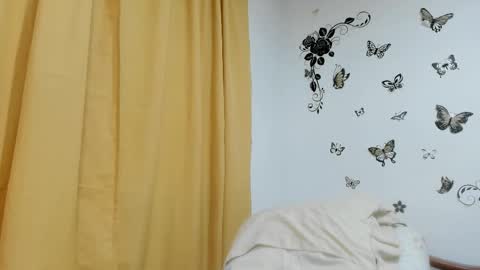 jenniferloveyou online show from October 1, 4:57 pm