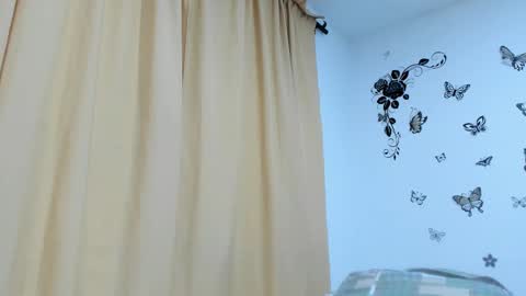 Snapshot of jenniferloveyou chatting on November 30, 10:14 pm jenniferloveyou online show from November 30, 10:14 pm