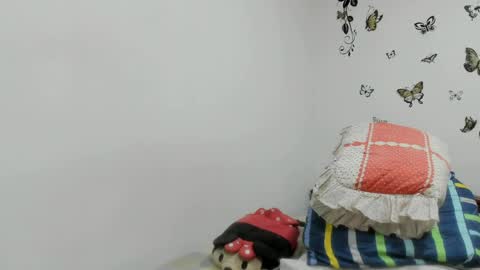 jenniferloveyou online show from April 8, 10:10 pm