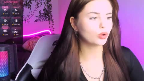 Snapshot of jenniferwandis77 chatting on December 14, 3:15 pm Jenni online show from December 14, 3:15 pm