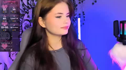 Snapshot of jenniferwandis77 chatting on February 20, 11:21 pm Jenni online show from February 20, 11:21 pm