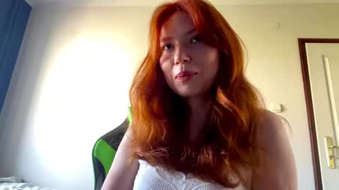 Lily online show from April 29, 12:31 pm