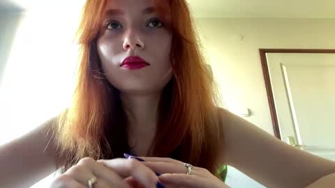 Lily online show from May 1, 11:37 am