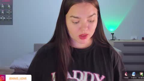 Mila online show from October 6, 6:44 am