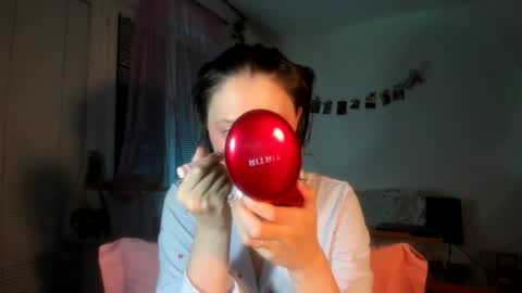 Jennifer Jenny Darling   online show from April 20, 6:20 pm