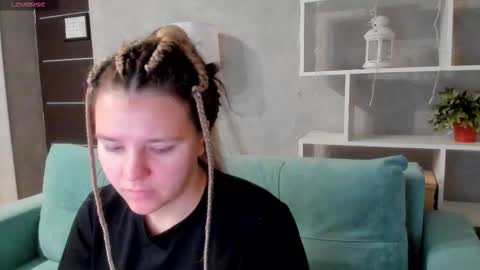 Jenny online show from October 31, 1:06 am