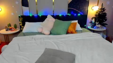 Jennt online show from January 26, 3:59 am