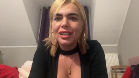 Jenny online show from December 15, 6:26 pm