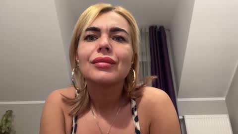 Jenny online show from January 14, 8:20 am