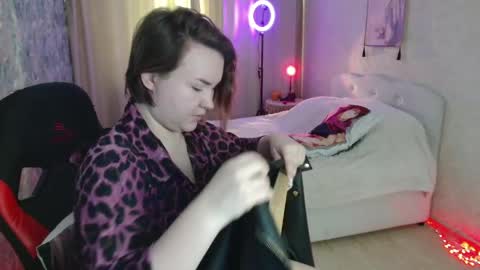 Jenny online show from April 8, 3:17 am