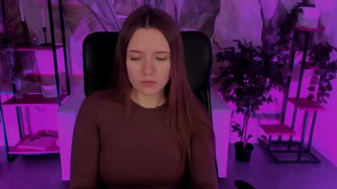 Jenny NO Nude online show from December 18, 5:37 am