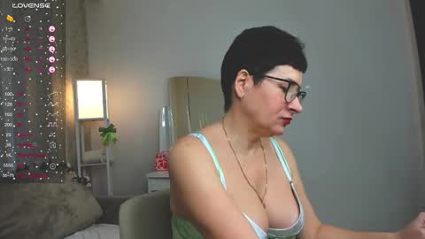 Jenny online show from March 10, 9:36 am