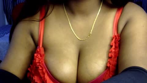 Snapshot of jennysinghaniya chatting on December 24, 6:28 pm jenny online show from December 24, 6:28 pm