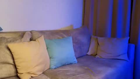 Kate online show from October 6, 2:58 pm