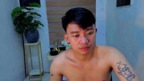 jeppie online show from November 18, 7:29 pm