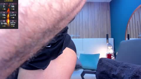 Snapshot of jeremy_harden chatting on December 28, 10:55 pm Jeremy online show from December 28, 10:55 pm