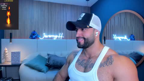 Snapshot of jeremy_harden chatting on December 29, 11:50 pm Jeremy online show from December 29, 11:50 pm