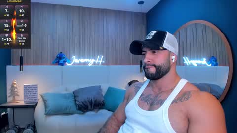 Snapshot of jeremy_harden chatting on January 5, 10:08 pm Jeremy online show from January 5, 10:08 pm