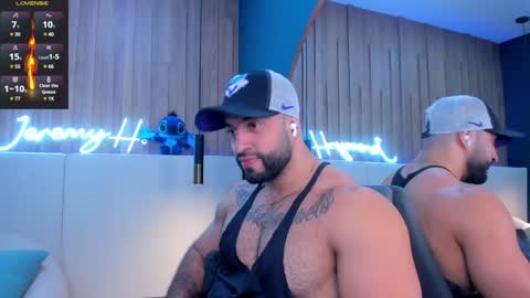 Snapshot of jeremy_harden chatting on January 9, 9:58 pm Jeremy online show from January 9, 9:58 pm