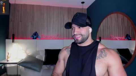 Snapshot of jeremy_harden chatting on September 24, 11:52 pm Jeremy online show from September 24, 11:52 pm