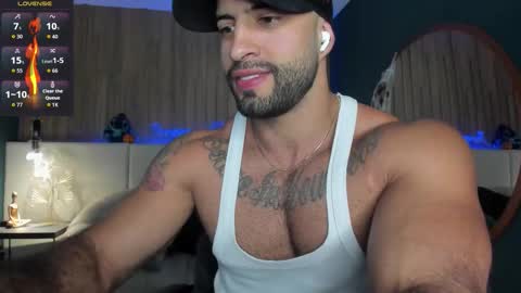 Snapshot of jeremy_harden chatting on October 15, 11:38 pm Jeremy online show from October 15, 11:38 pm
