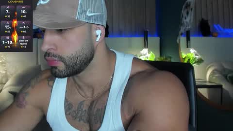 Snapshot of jeremy_harden chatting on October 16, 11:39 pm Jeremy online show from October 16, 11:39 pm